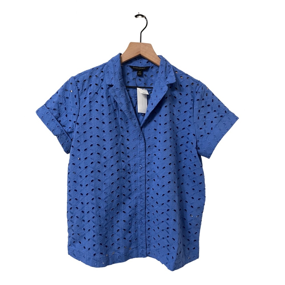 Banana Republic Blue Midnight Eyelet Short Sleeve Blouse Size XS - Picture 1 of 8